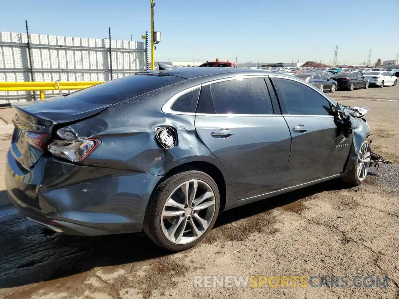 3 Photograph of a damaged car 1G1ZE5SX7LF152366 CHEVROLET MALIBU 2020