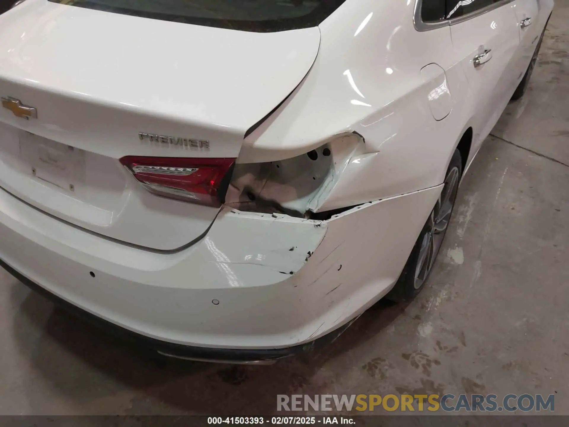 6 Photograph of a damaged car 1G1ZE5SX8LF143420 CHEVROLET MALIBU 2020