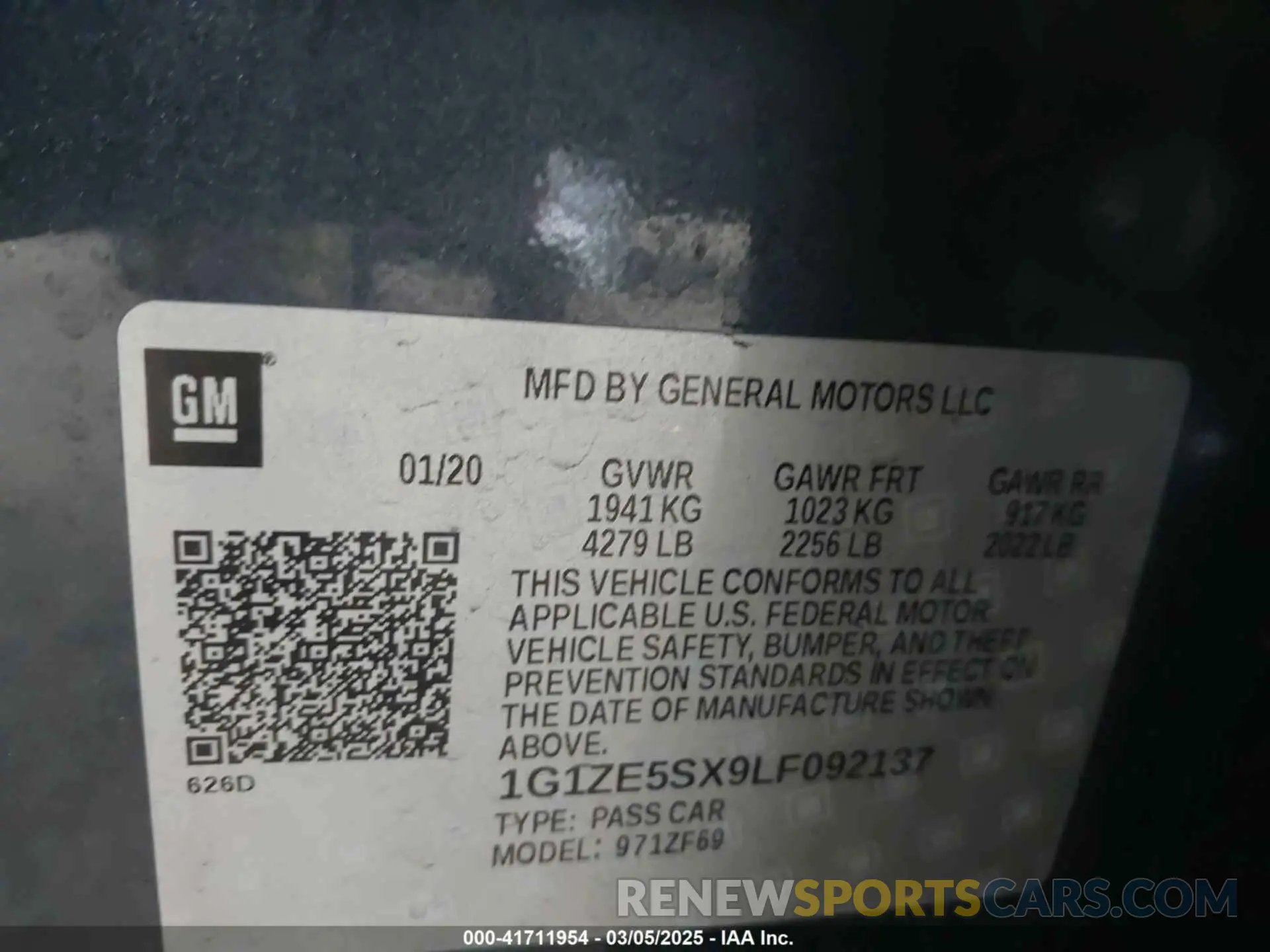 9 Photograph of a damaged car 1G1ZE5SX9LF092137 CHEVROLET MALIBU 2020