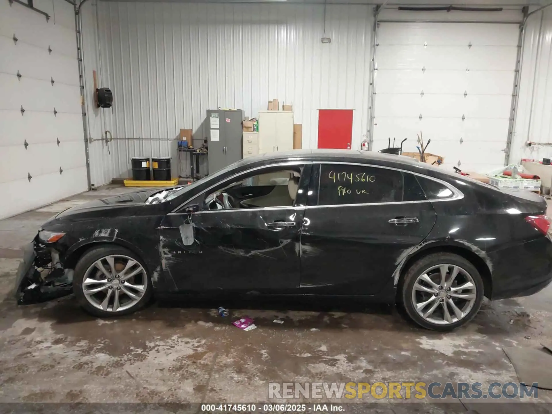 13 Photograph of a damaged car 1G1ZE5SXXLF013560 CHEVROLET MALIBU 2020