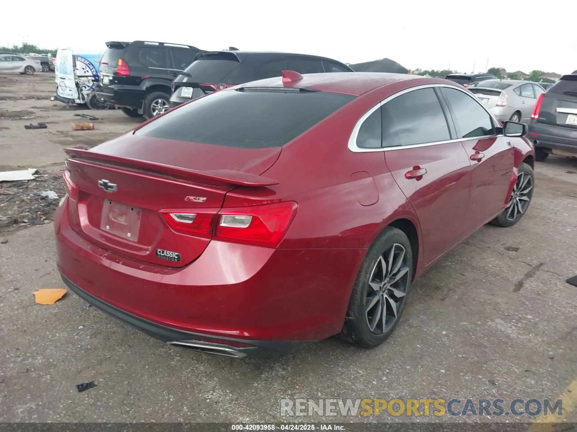 4 Фотография поврежденного автомобиля 1G1ZG5ST0LF063858 CHEVROLET MALIBU 2020