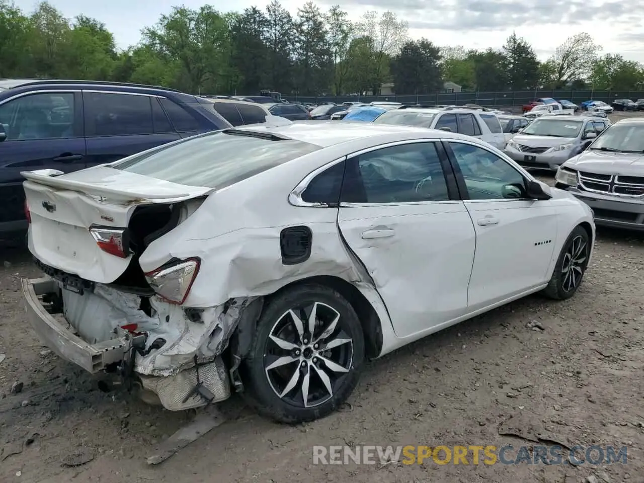 3 Photograph of a damaged car 1G1ZG5ST3LF057102 CHEVROLET MALIBU 2020