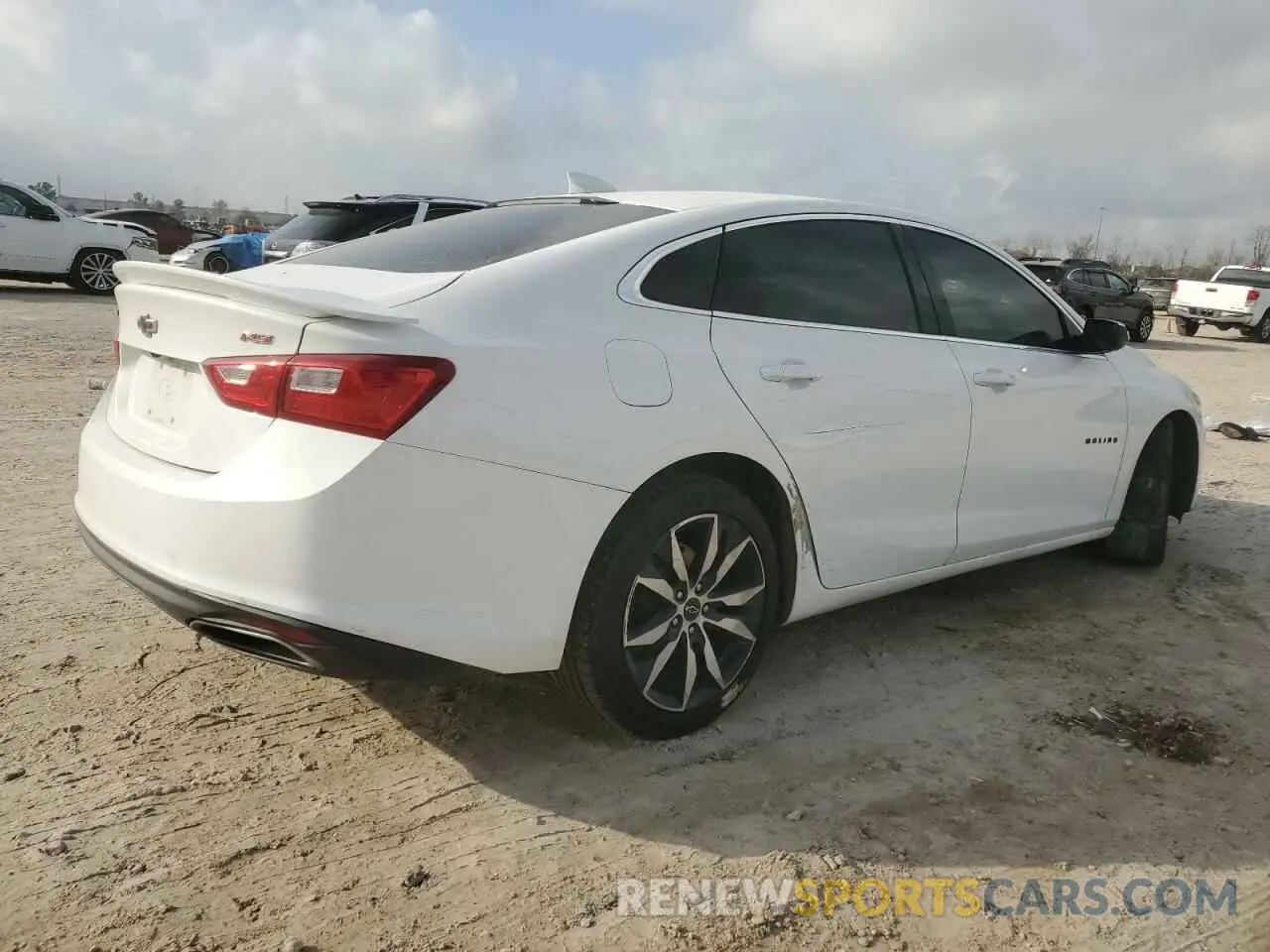 3 Photograph of a damaged car 1G1ZG5ST3LF079391 CHEVROLET MALIBU 2020