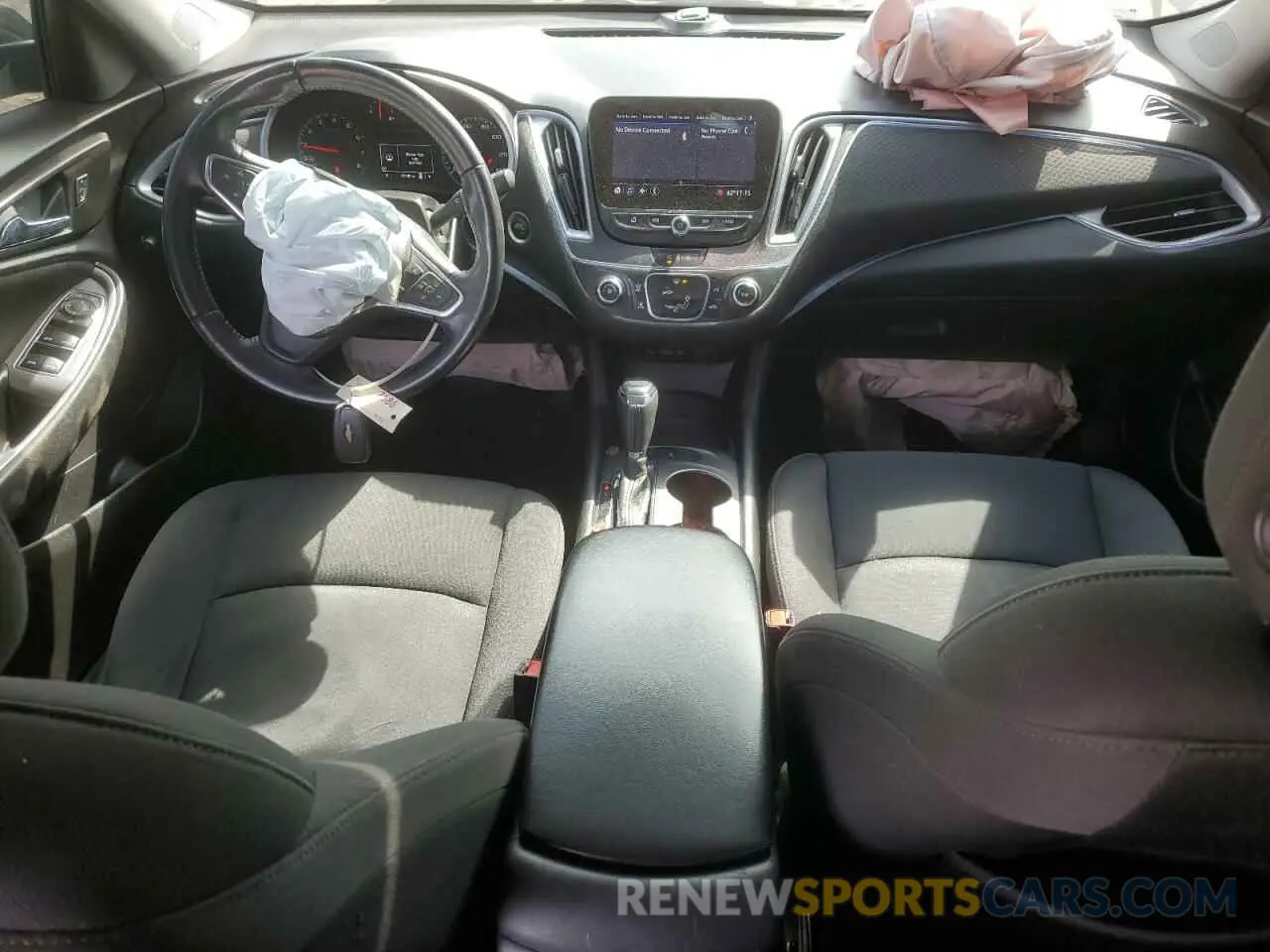 8 Photograph of a damaged car 1G1ZG5ST7LF089020 CHEVROLET MALIBU 2020