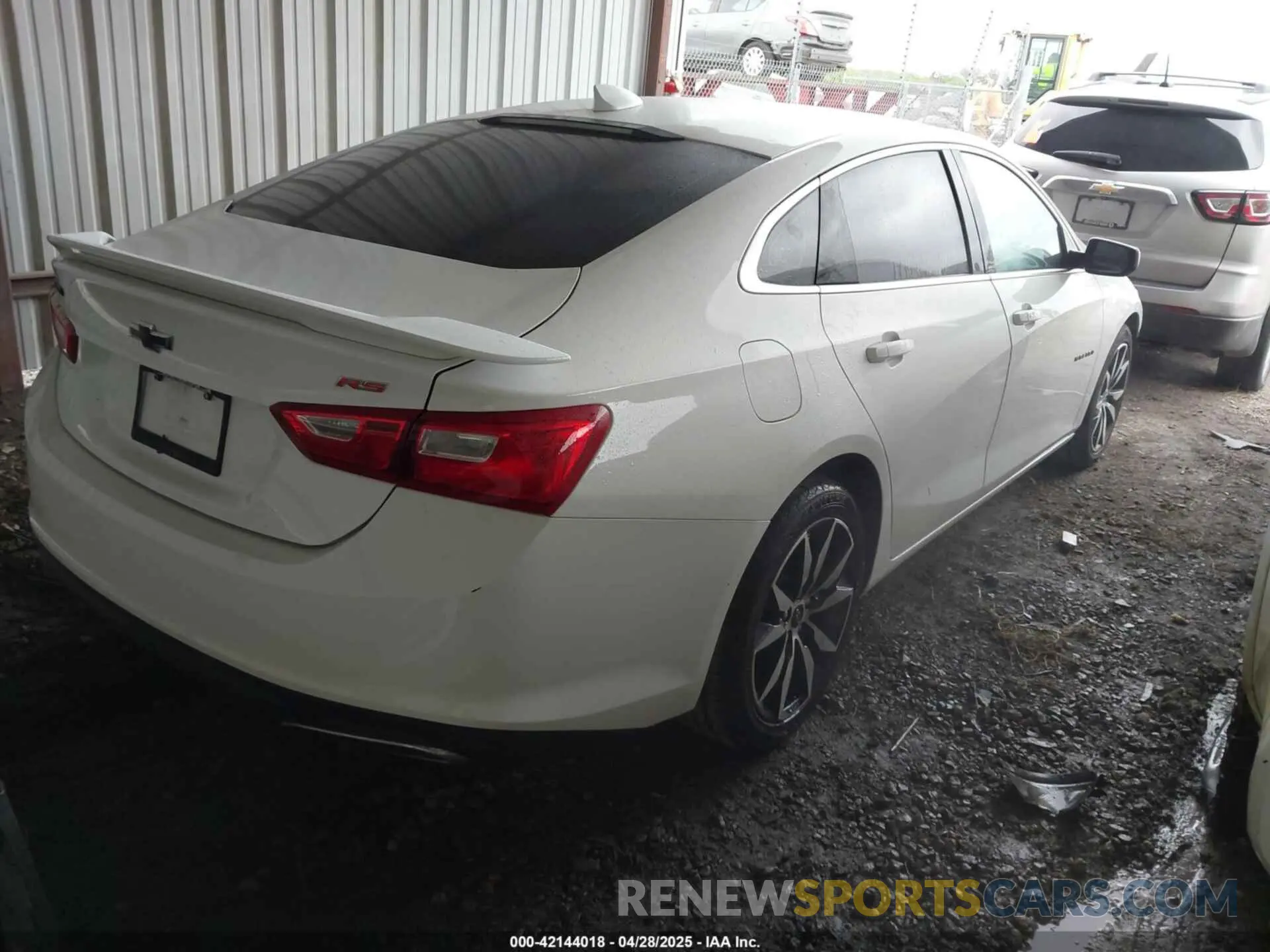 4 Photograph of a damaged car 1G1ZG5ST9LF079203 CHEVROLET MALIBU 2020