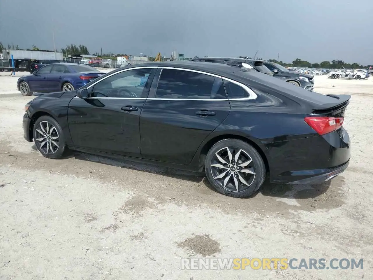 2 Photograph of a damaged car 1G1ZG5ST9LF096082 CHEVROLET MALIBU 2020