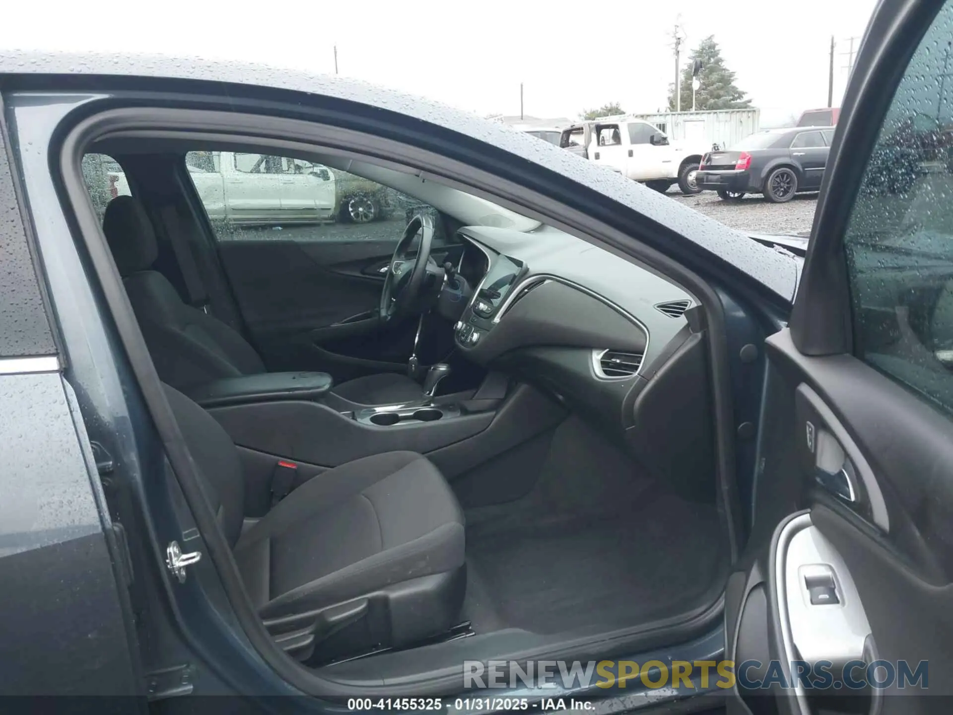 5 Photograph of a damaged car 1G1ZG5STXLF119191 CHEVROLET MALIBU 2020