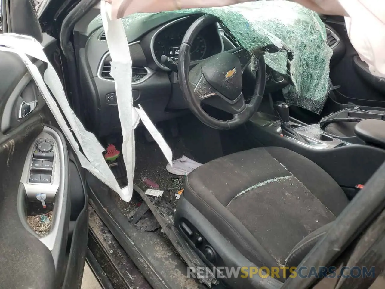 8 Photograph of a damaged car 1G1ZG5STXLF153826 CHEVROLET MALIBU 2020