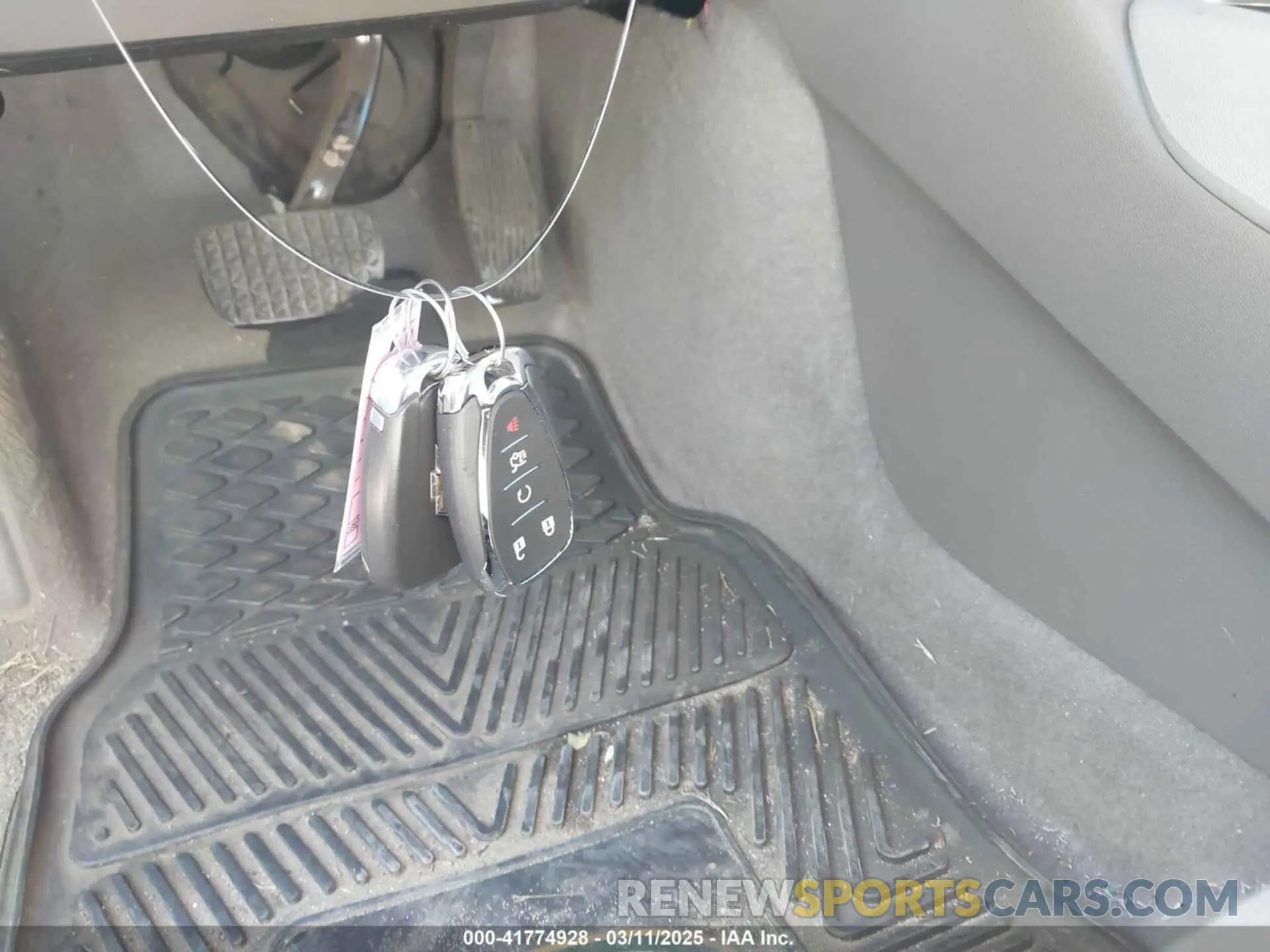 11 Photograph of a damaged car 1G1ZB5ST0MF053508 CHEVROLET MALIBU 2021