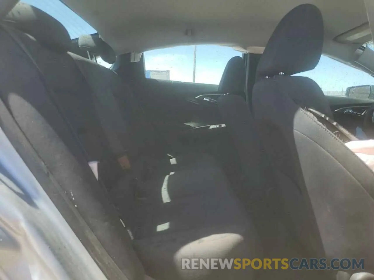10 Photograph of a damaged car 1G1ZC5ST3MF082353 CHEVROLET MALIBU 2021