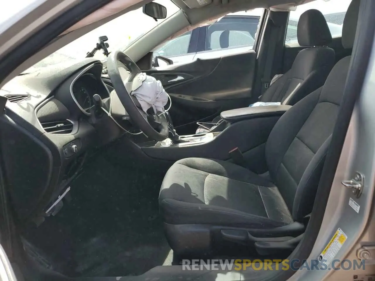 7 Photograph of a damaged car 1G1ZC5ST3MF082353 CHEVROLET MALIBU 2021