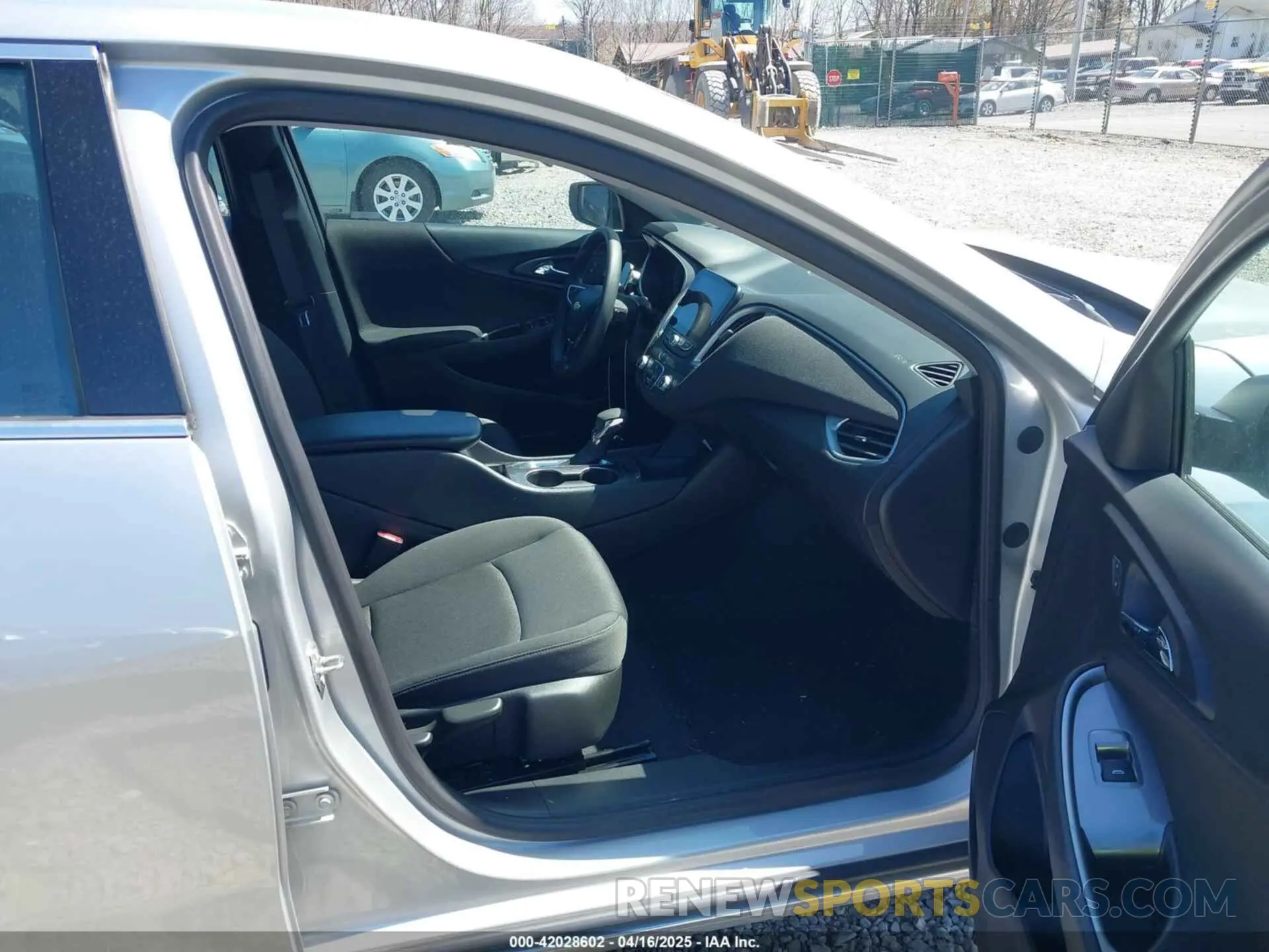 5 Фотография поврежденного автомобиля 1G1ZC5ST4MF082524 CHEVROLET MALIBU 2021
