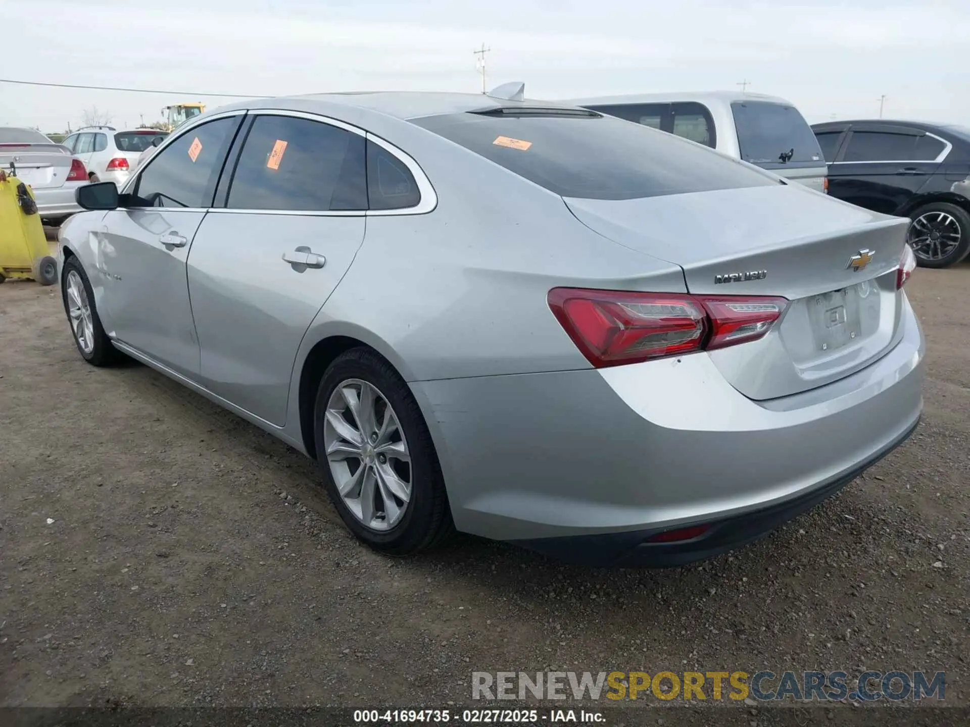 3 Photograph of a damaged car 1G1ZD5ST0MF023676 CHEVROLET MALIBU 2021