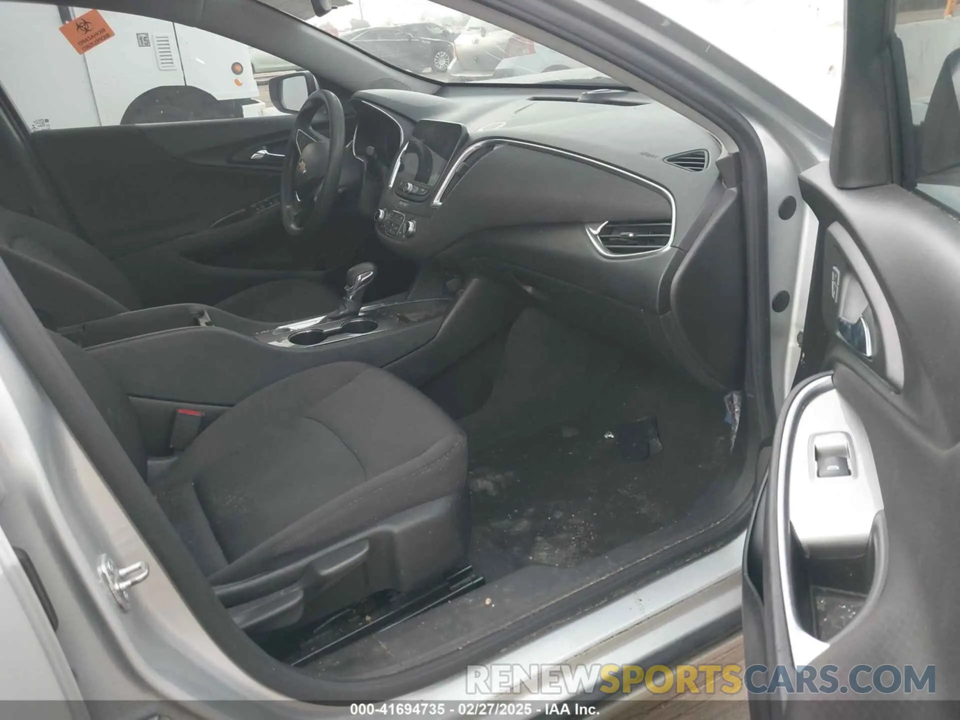 5 Photograph of a damaged car 1G1ZD5ST0MF023676 CHEVROLET MALIBU 2021