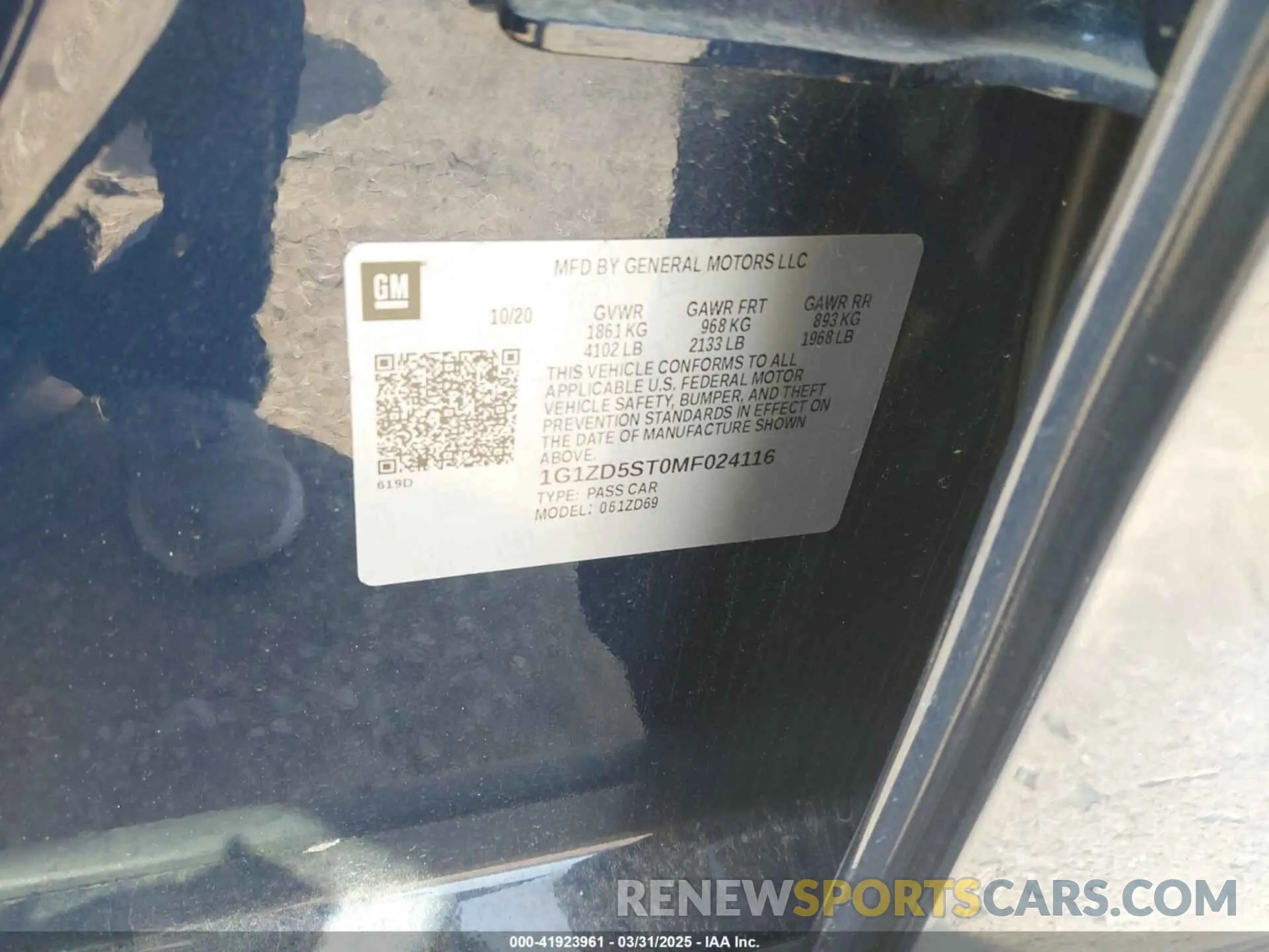9 Photograph of a damaged car 1G1ZD5ST0MF024116 CHEVROLET MALIBU 2021
