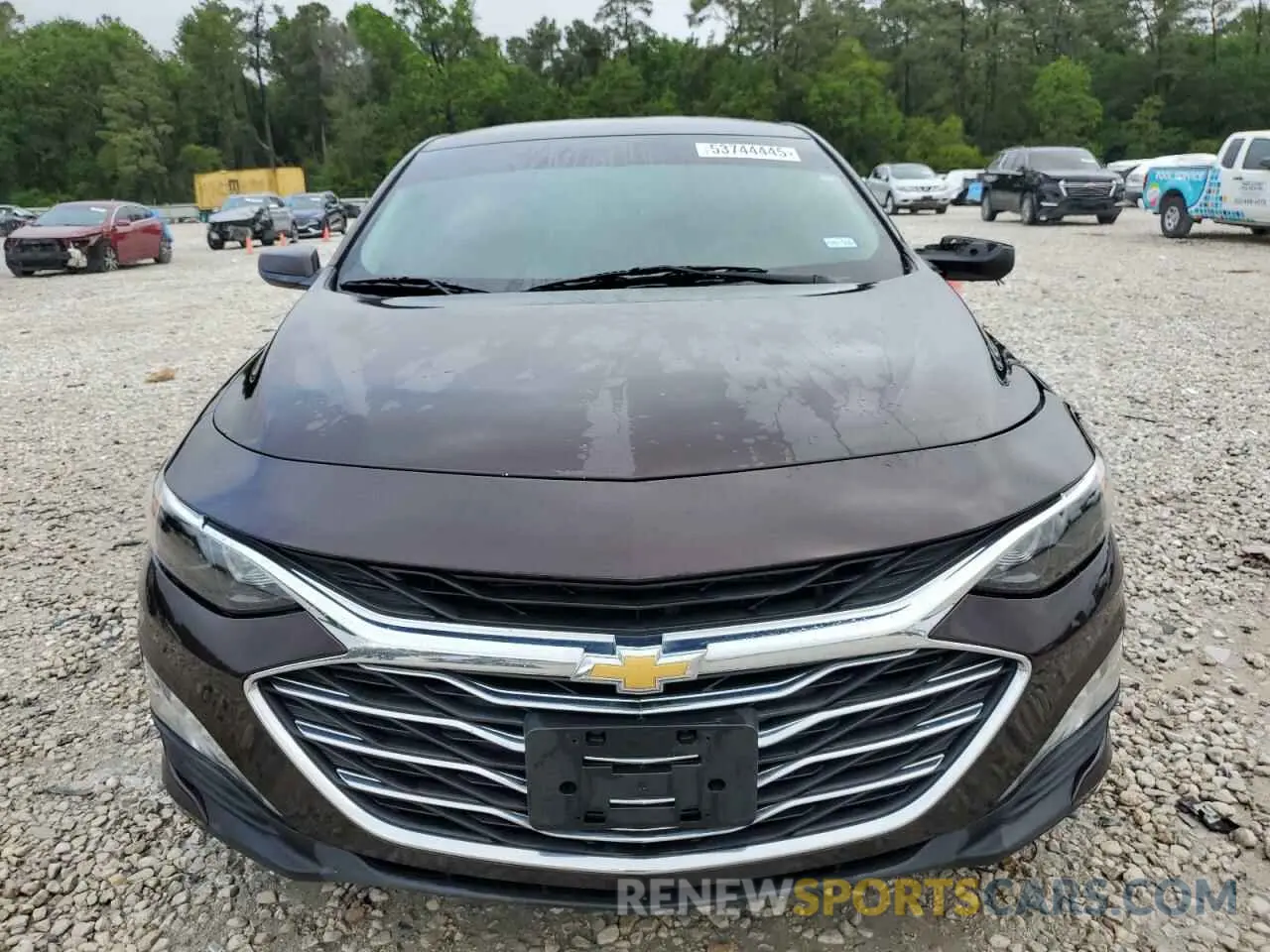 5 Photograph of a damaged car 1G1ZD5ST1MF005414 CHEVROLET MALIBU 2021