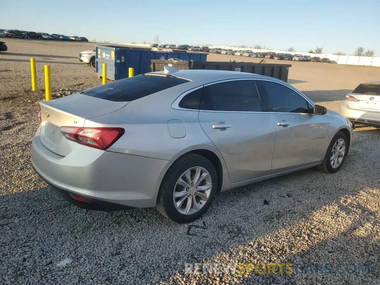 3 Photograph of a damaged car 1G1ZD5ST1MF008006 CHEVROLET MALIBU 2021