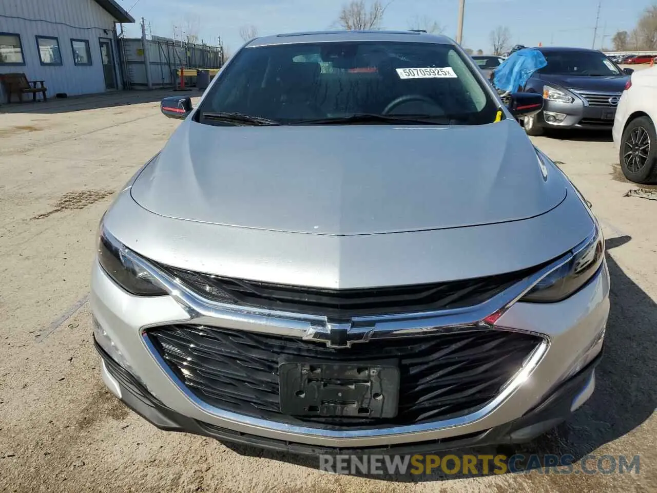 5 Photograph of a damaged car 1G1ZD5ST1MF088813 CHEVROLET MALIBU 2021