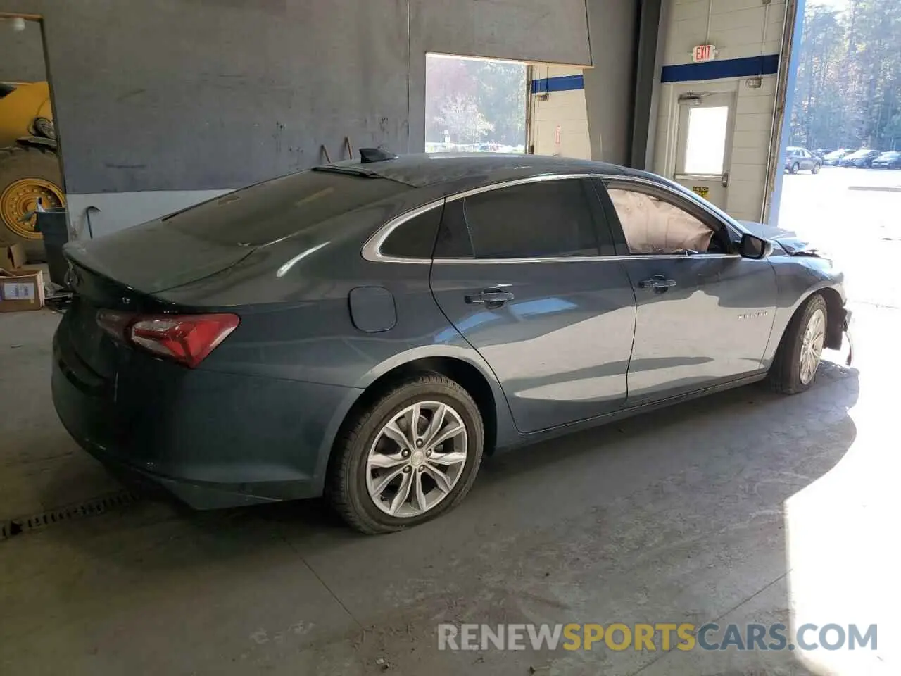 3 Фотография поврежденного автомобиля 1G1ZD5ST2MF006474 CHEVROLET MALIBU 2021