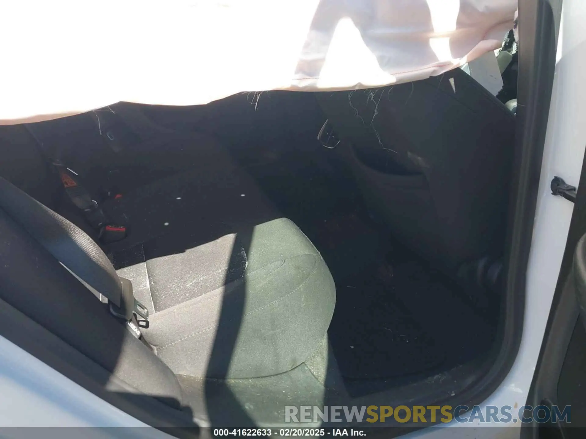 8 Photograph of a damaged car 1G1ZD5ST2MF021993 CHEVROLET MALIBU 2021