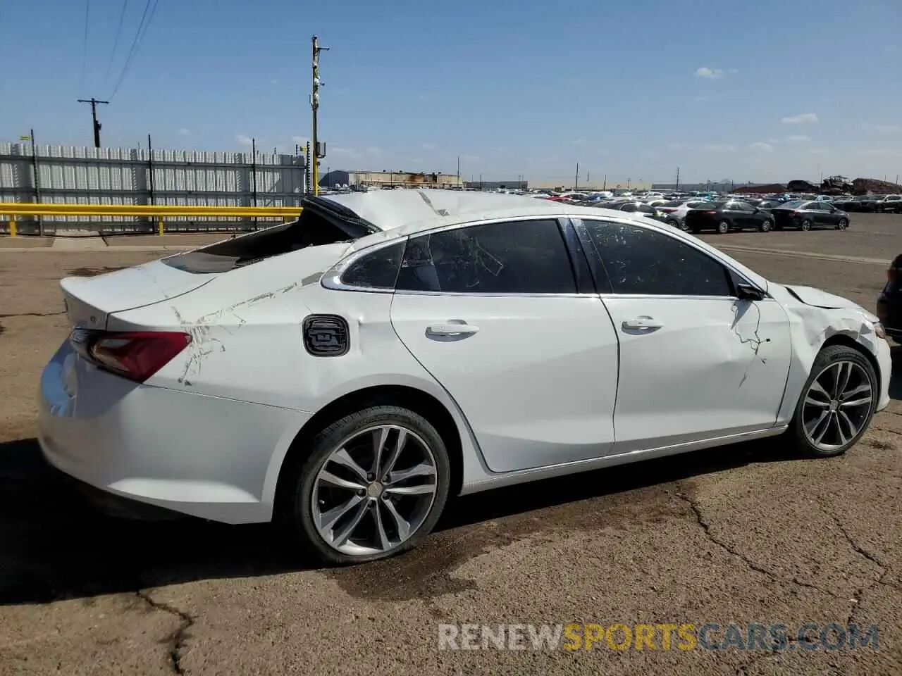 3 Фотография поврежденного автомобиля 1G1ZD5ST2MF045677 CHEVROLET MALIBU 2021