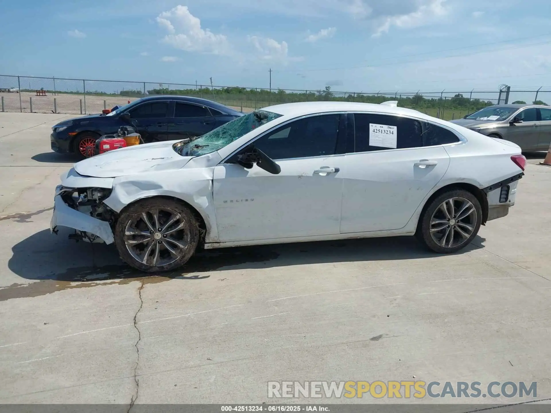 13 Photograph of a damaged car 1G1ZD5ST3MF005608 CHEVROLET MALIBU 2021