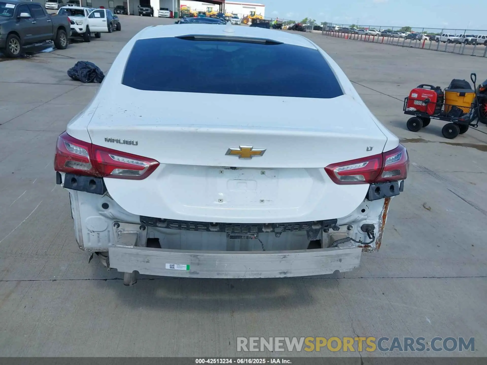 15 Photograph of a damaged car 1G1ZD5ST3MF005608 CHEVROLET MALIBU 2021
