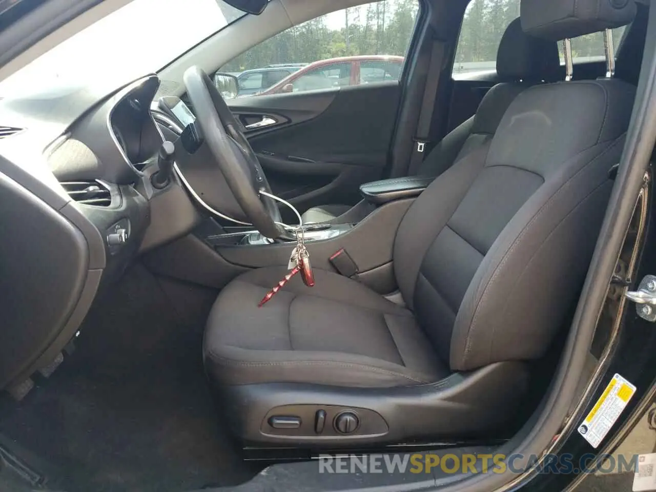 7 Photograph of a damaged car 1G1ZD5ST3MF008301 CHEVROLET MALIBU 2021