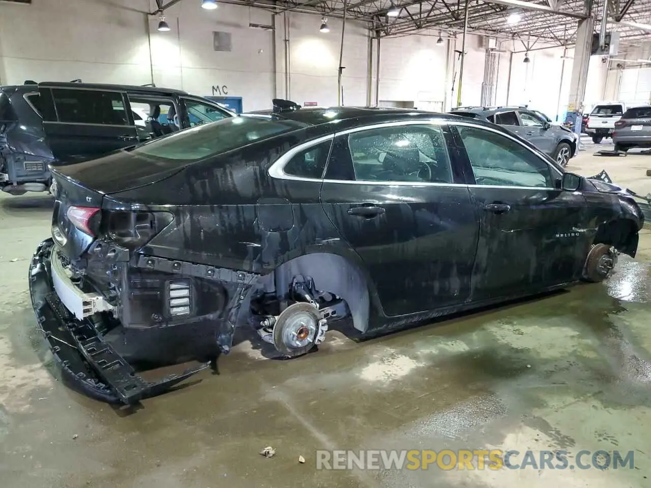 3 Фотография поврежденного автомобиля 1G1ZD5ST3MF032808 CHEVROLET MALIBU 2021