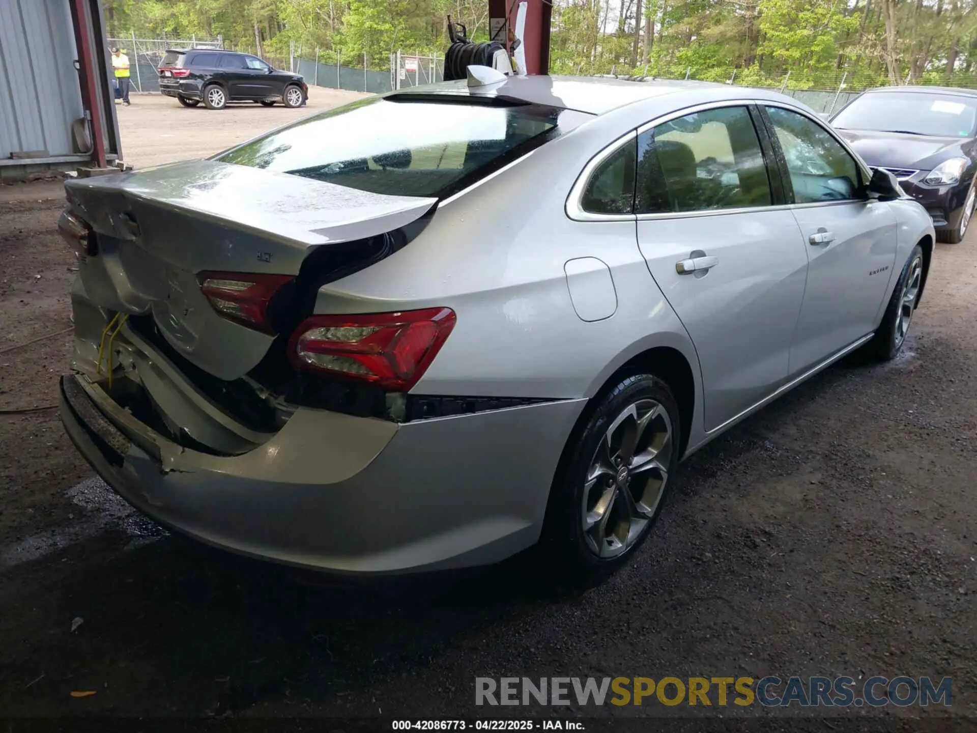 4 Фотография поврежденного автомобиля 1G1ZD5ST3MF063671 CHEVROLET MALIBU 2021