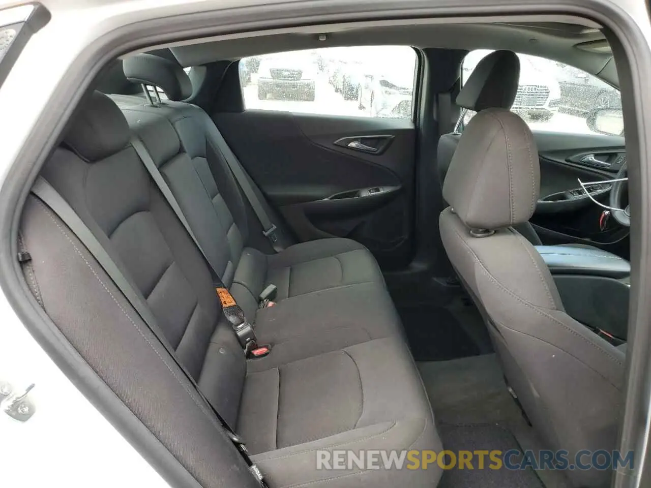 10 Фотография поврежденного автомобиля 1G1ZD5ST3MF068546 CHEVROLET MALIBU 2021