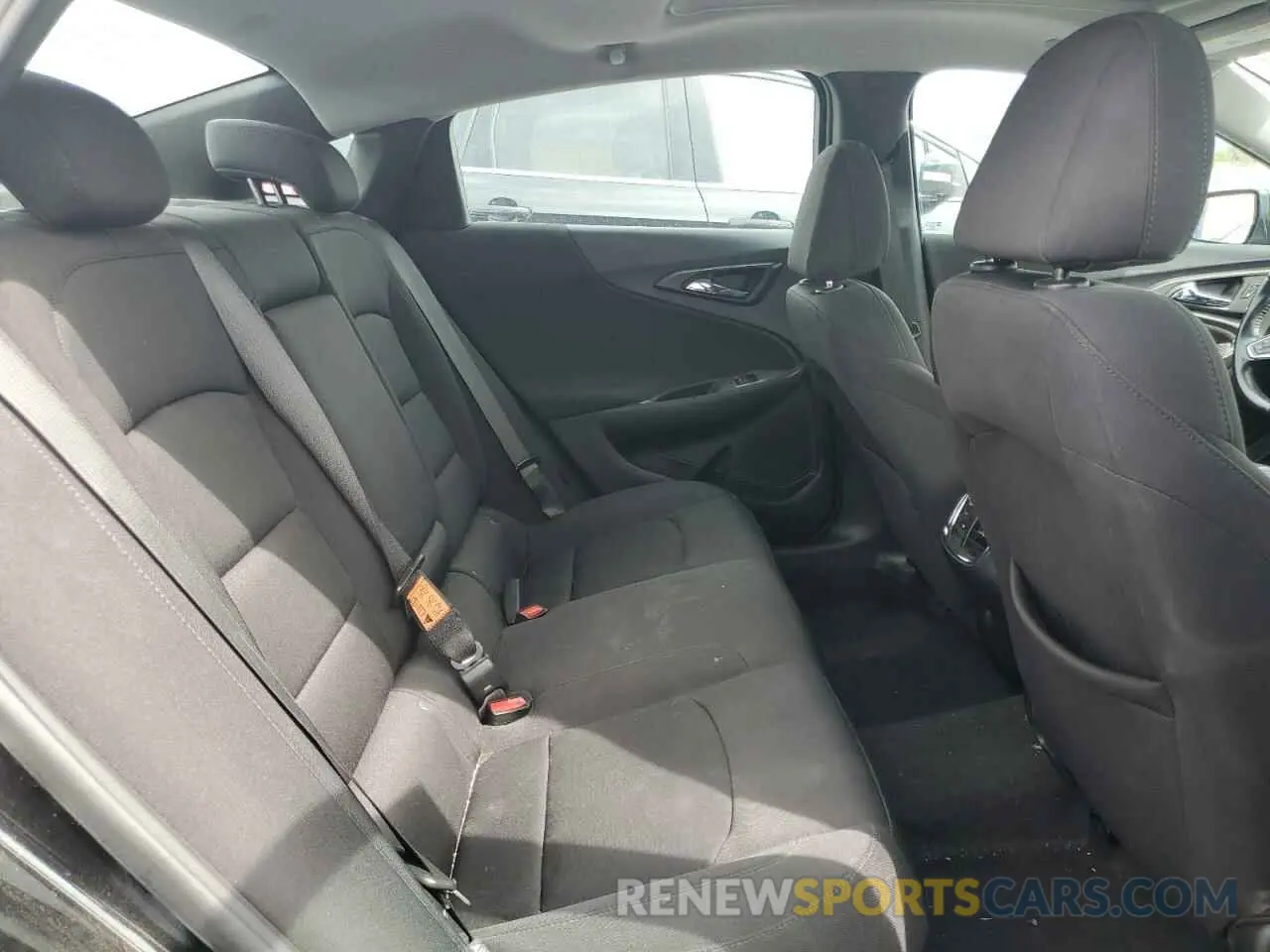 10 Фотография поврежденного автомобиля 1G1ZD5ST3MF069163 CHEVROLET MALIBU 2021