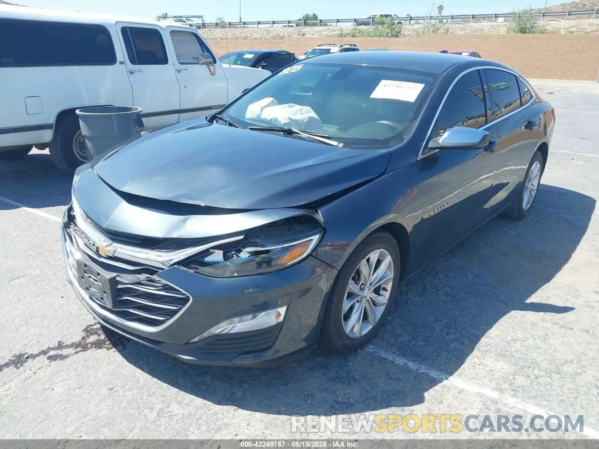 2 Photograph of a damaged car 1G1ZD5ST4MF006718 CHEVROLET MALIBU 2021