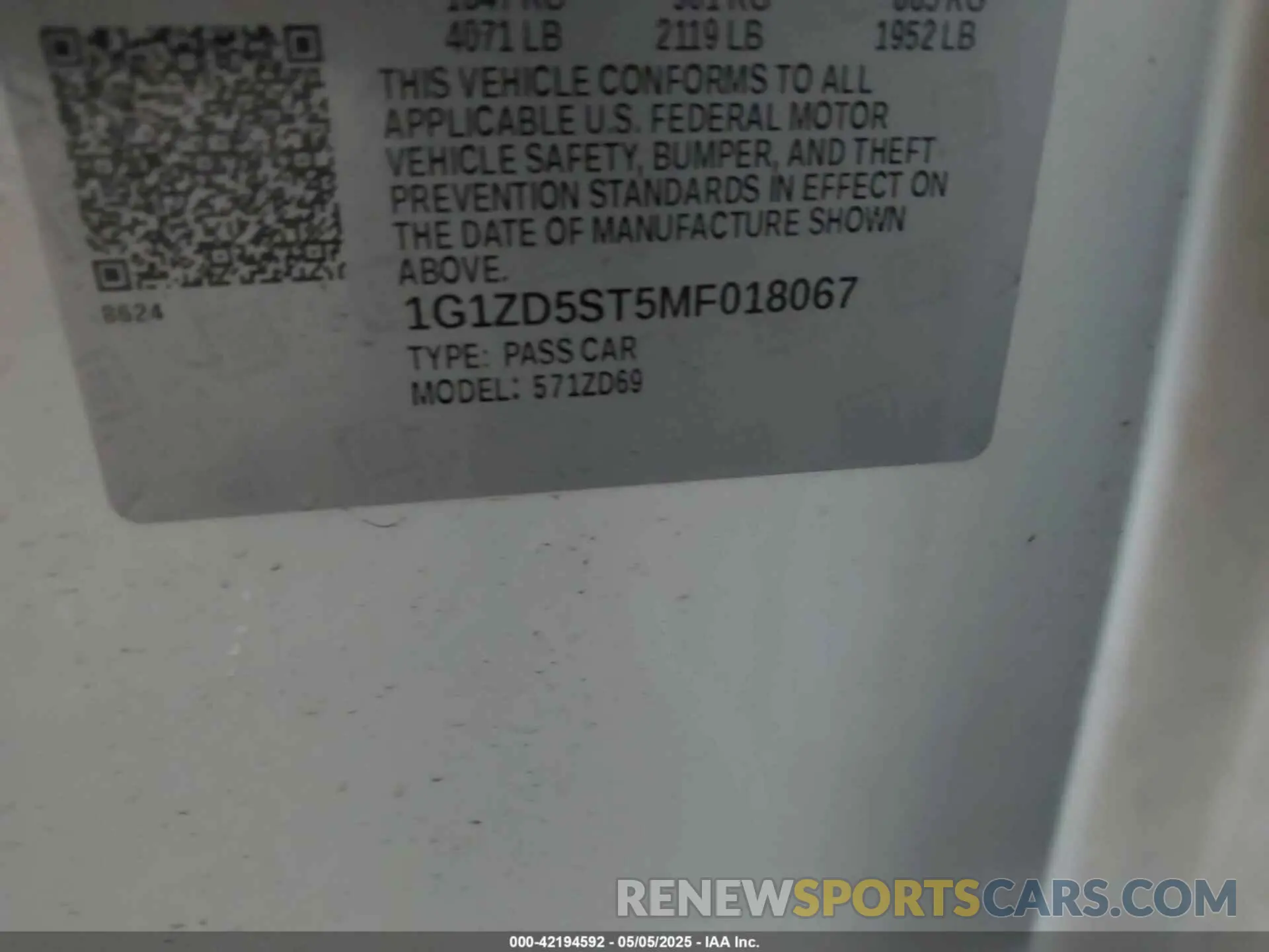 9 Photograph of a damaged car 1G1ZD5ST5MF018067 CHEVROLET MALIBU 2021