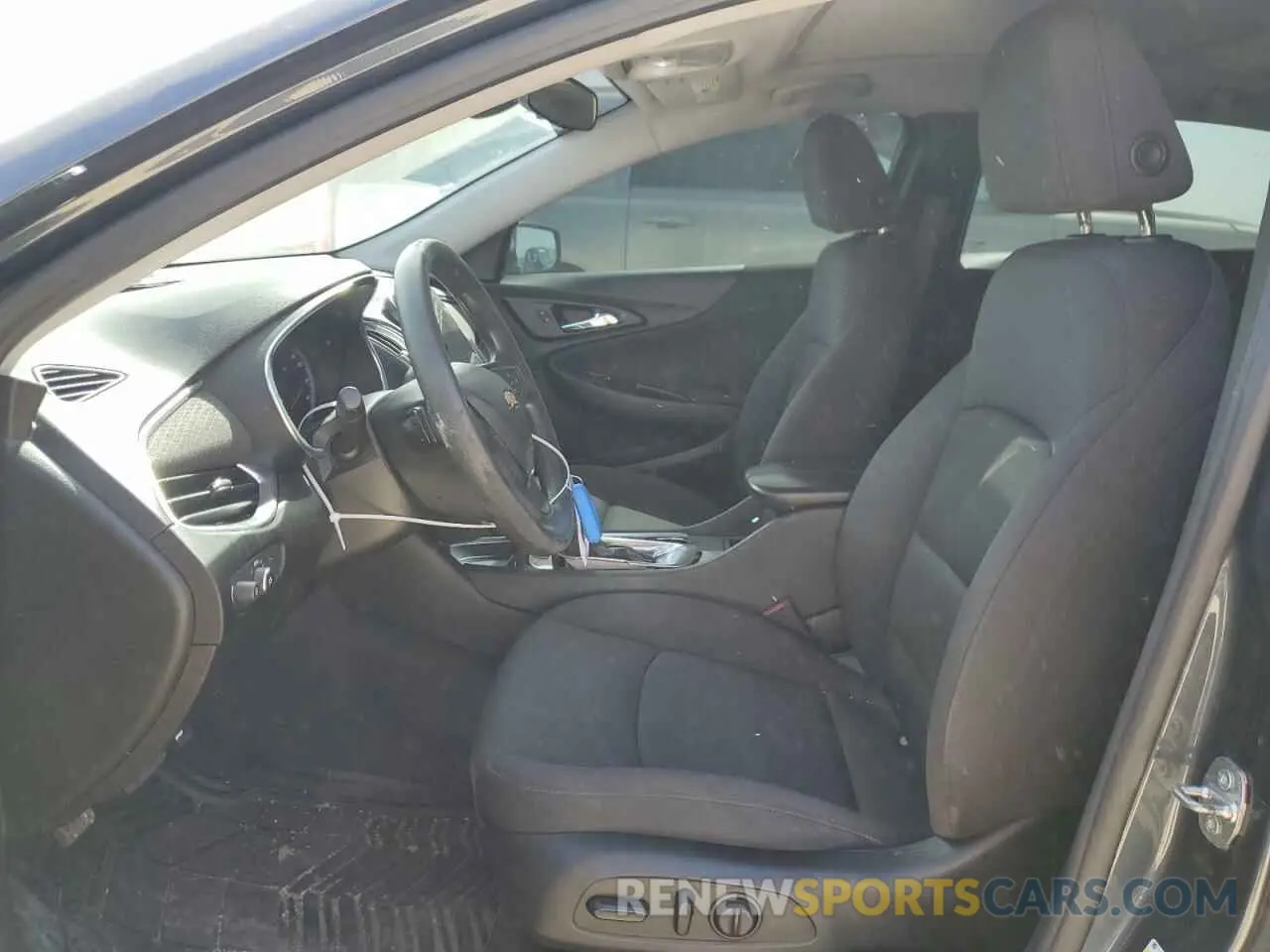 7 Photograph of a damaged car 1G1ZD5ST5MF028761 CHEVROLET MALIBU 2021