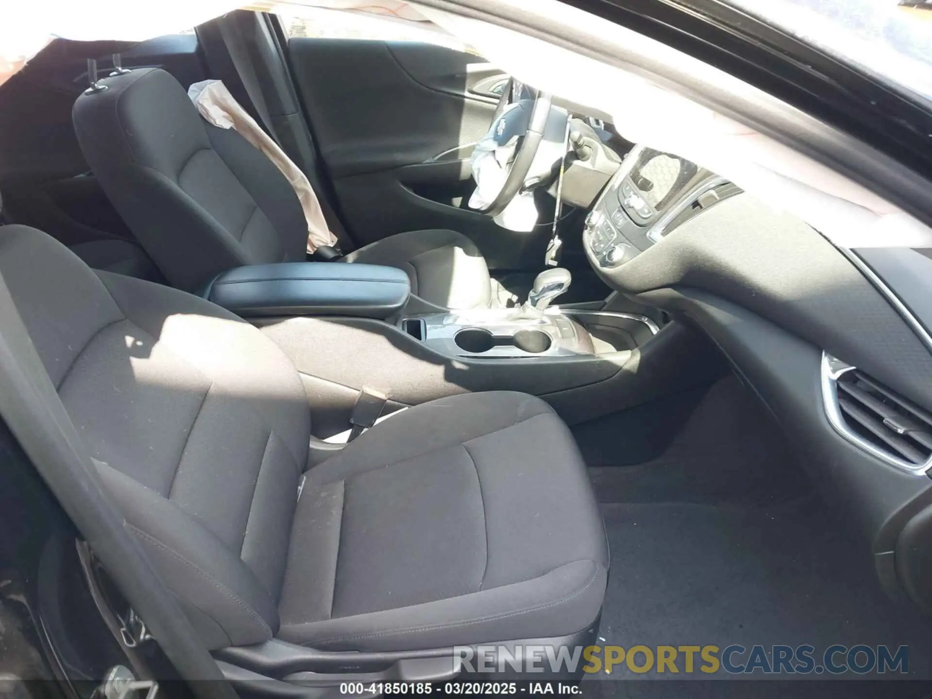 5 Photograph of a damaged car 1G1ZD5ST6MF048422 CHEVROLET MALIBU 2021
