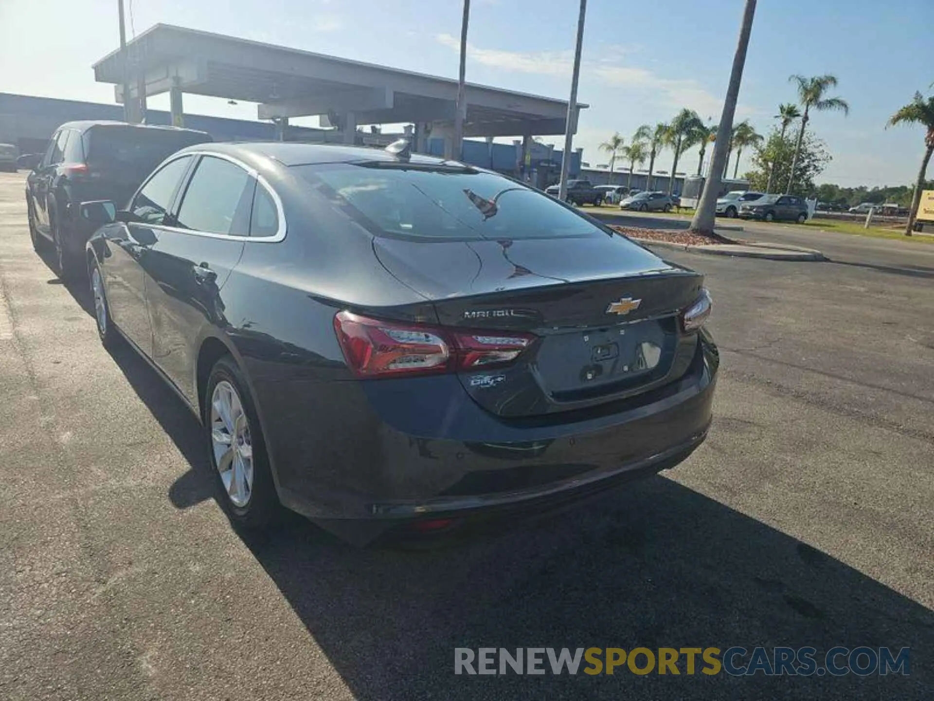5 Photograph of a damaged car 1G1ZD5ST6MF082070 CHEVROLET MALIBU 2021