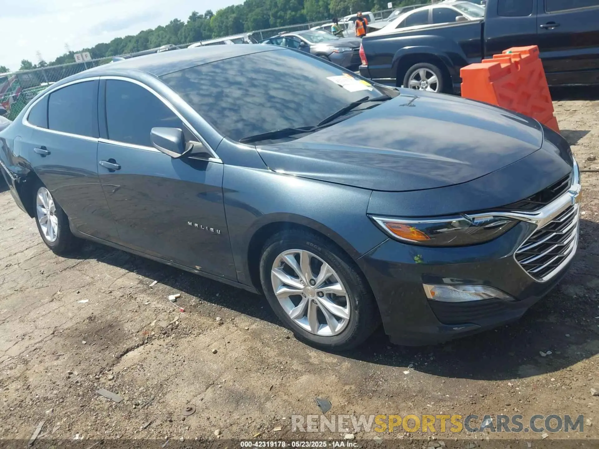 1 Фотография поврежденного автомобиля 1G1ZD5ST7MF007457 CHEVROLET MALIBU 2021