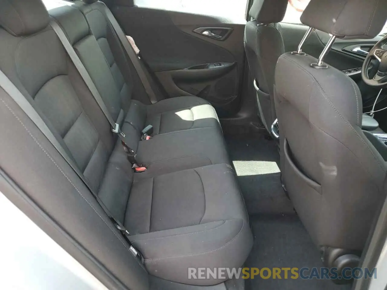10 Фотография поврежденного автомобиля 1G1ZD5ST7MF063477 CHEVROLET MALIBU 2021