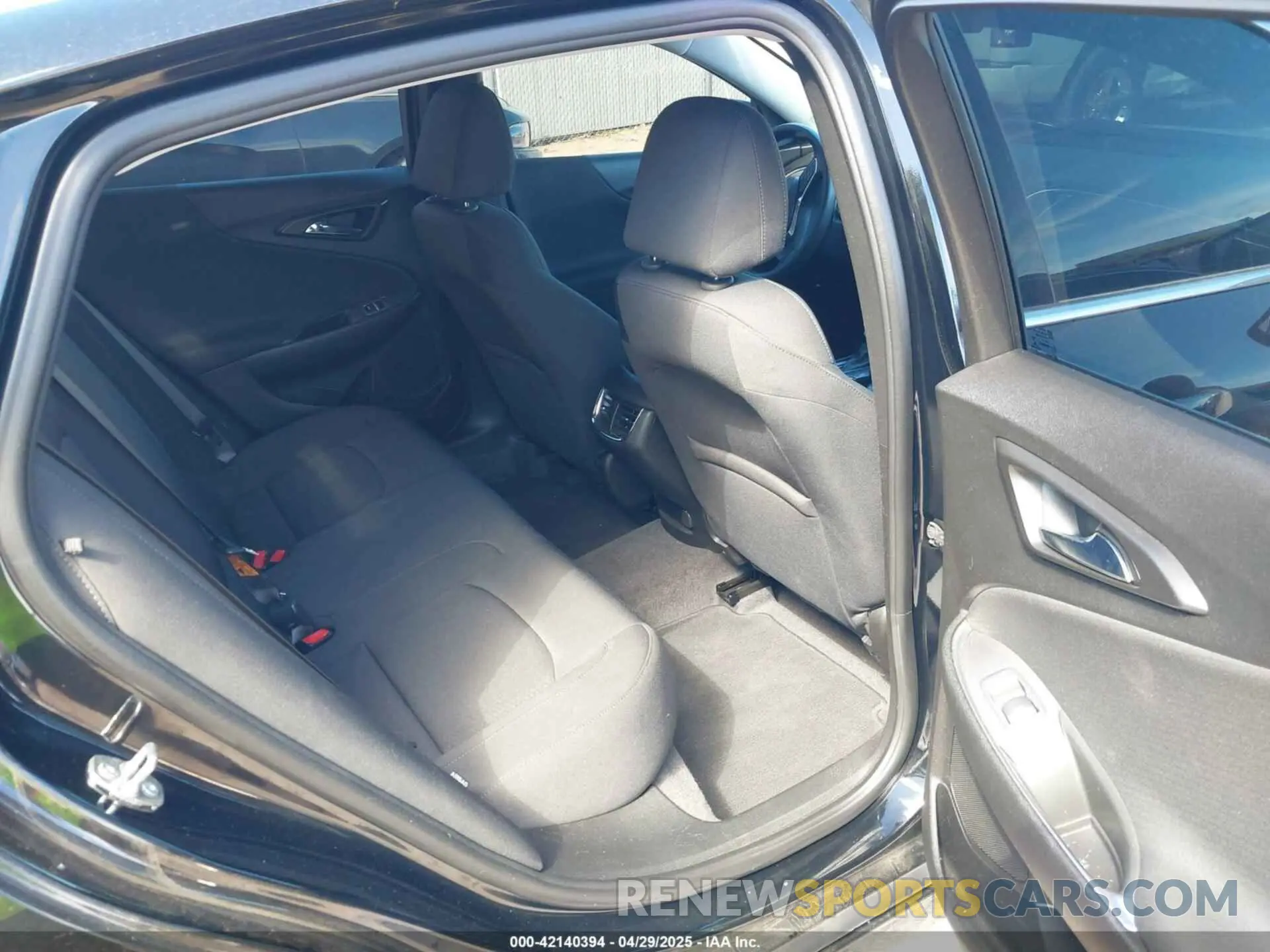 8 Фотография поврежденного автомобиля 1G1ZD5ST8MF003093 CHEVROLET MALIBU 2021