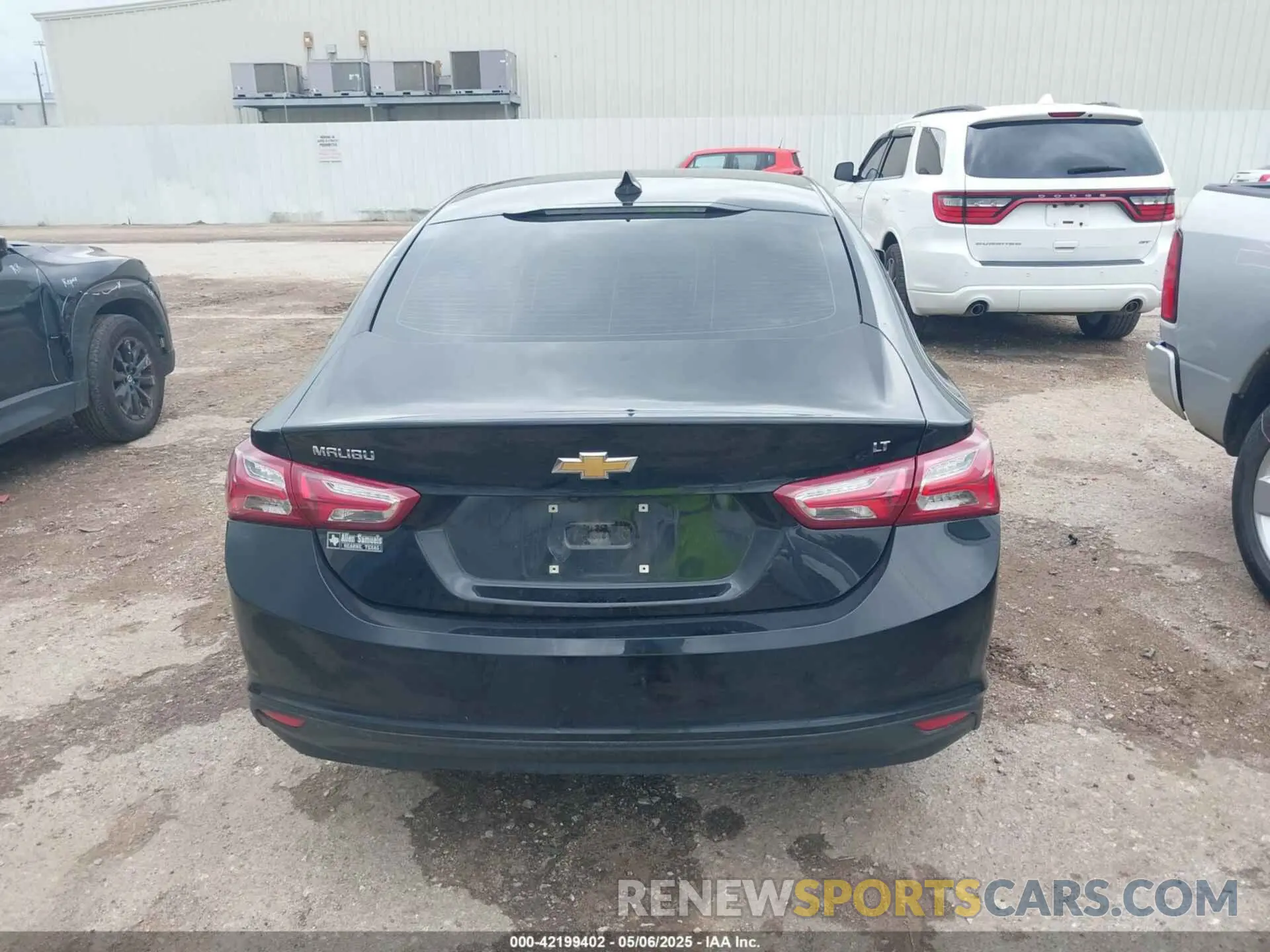 16 Photograph of a damaged car 1G1ZD5ST8MF004762 CHEVROLET MALIBU 2021