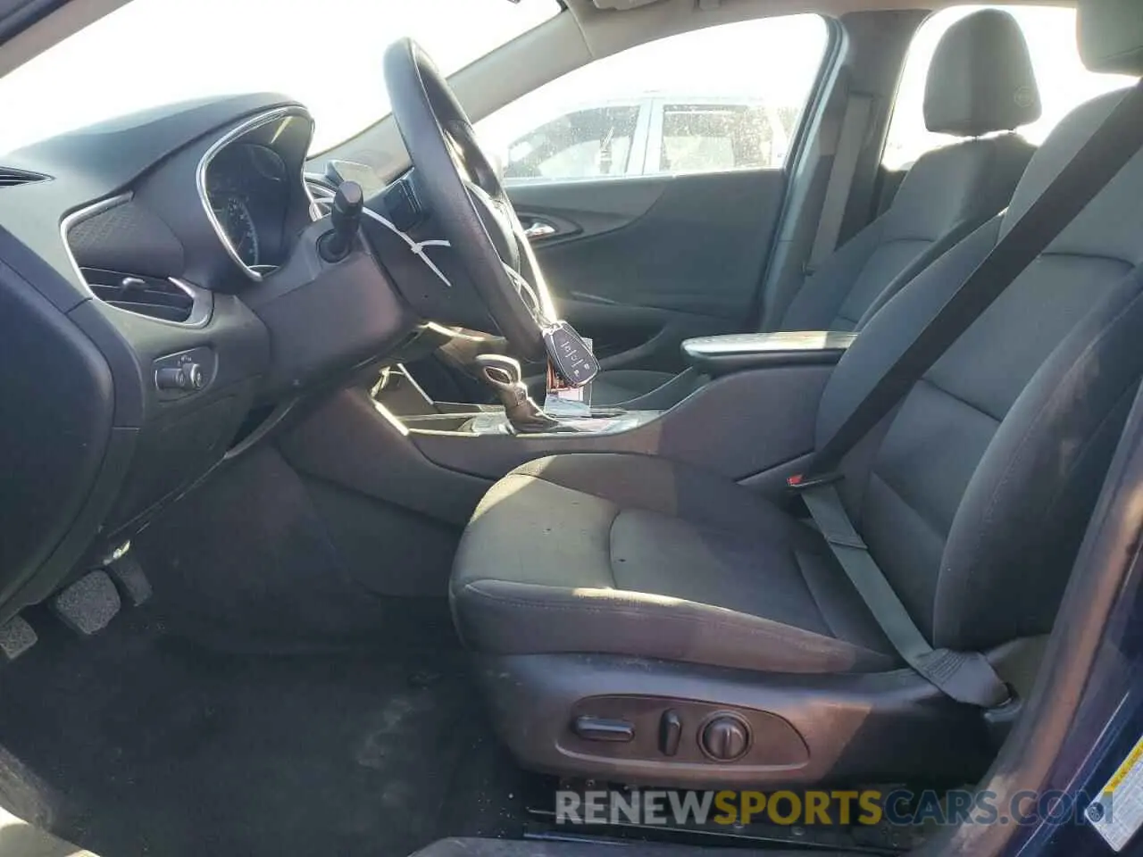 7 Photograph of a damaged car 1G1ZD5ST8MF026678 CHEVROLET MALIBU 2021