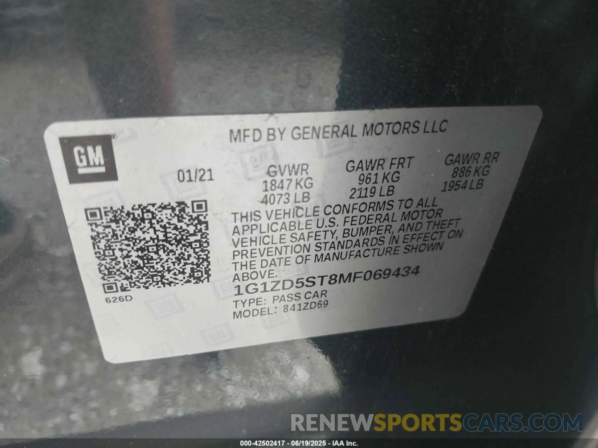 9 Photograph of a damaged car 1G1ZD5ST8MF069434 CHEVROLET MALIBU 2021