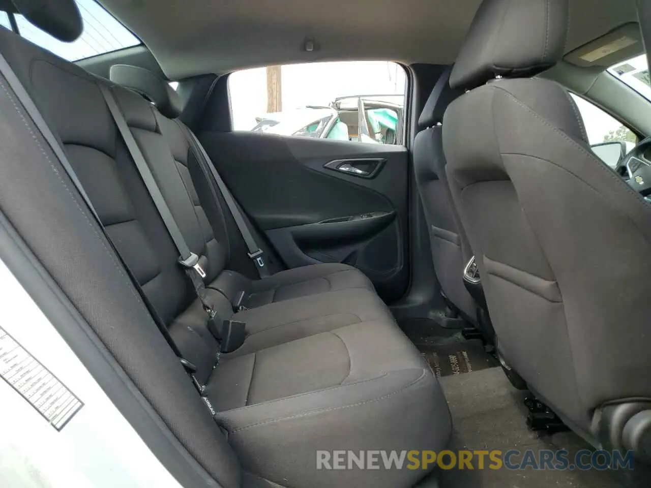 10 Photograph of a damaged car 1G1ZD5ST8MF073628 CHEVROLET MALIBU 2021