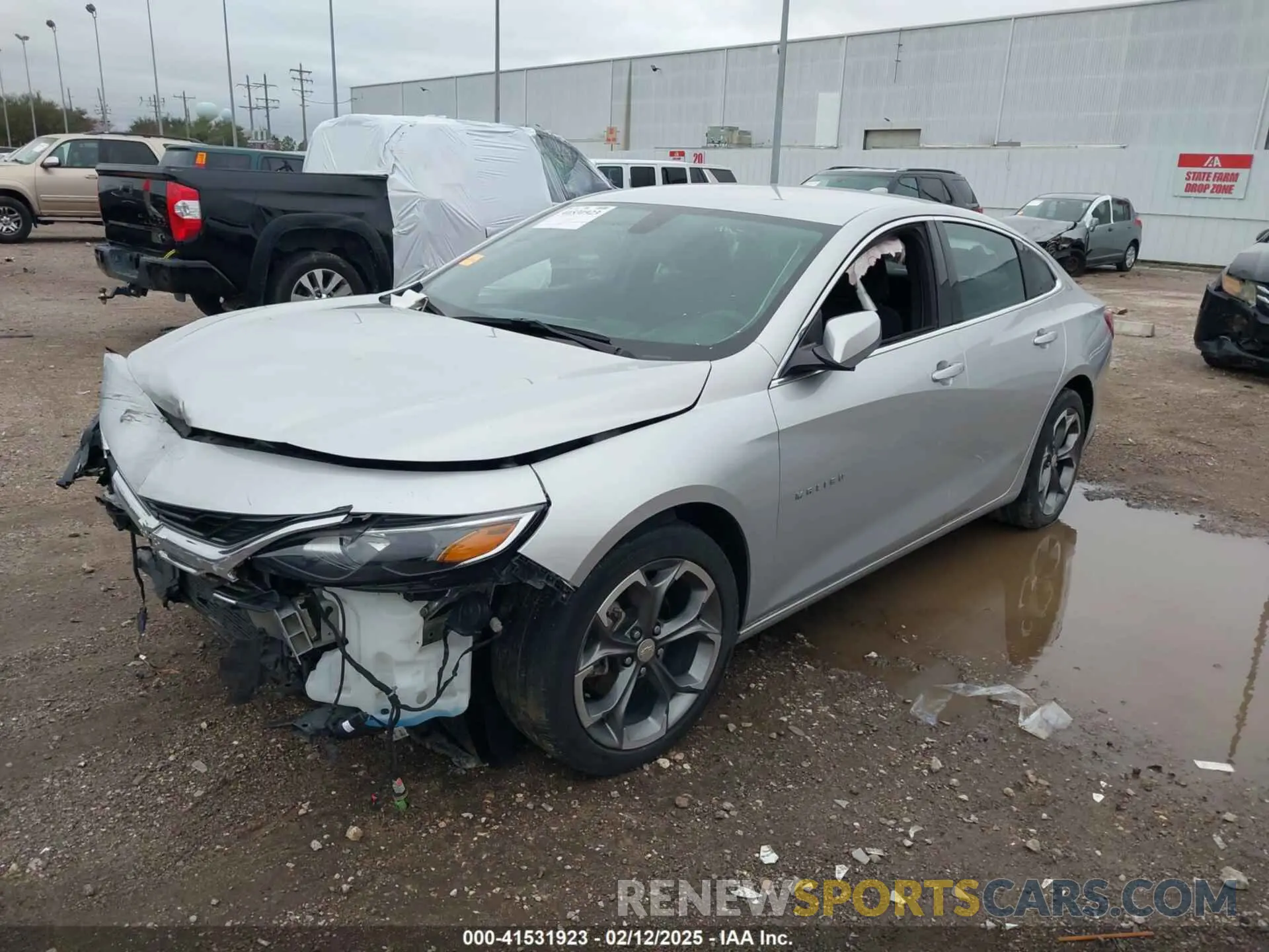 2 Photograph of a damaged car 1G1ZD5ST8MF077534 CHEVROLET MALIBU 2021