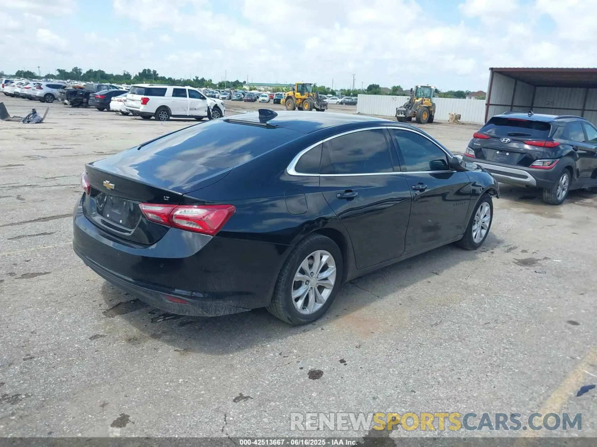 4 Photograph of a damaged car 1G1ZD5ST9MF014992 CHEVROLET MALIBU 2021