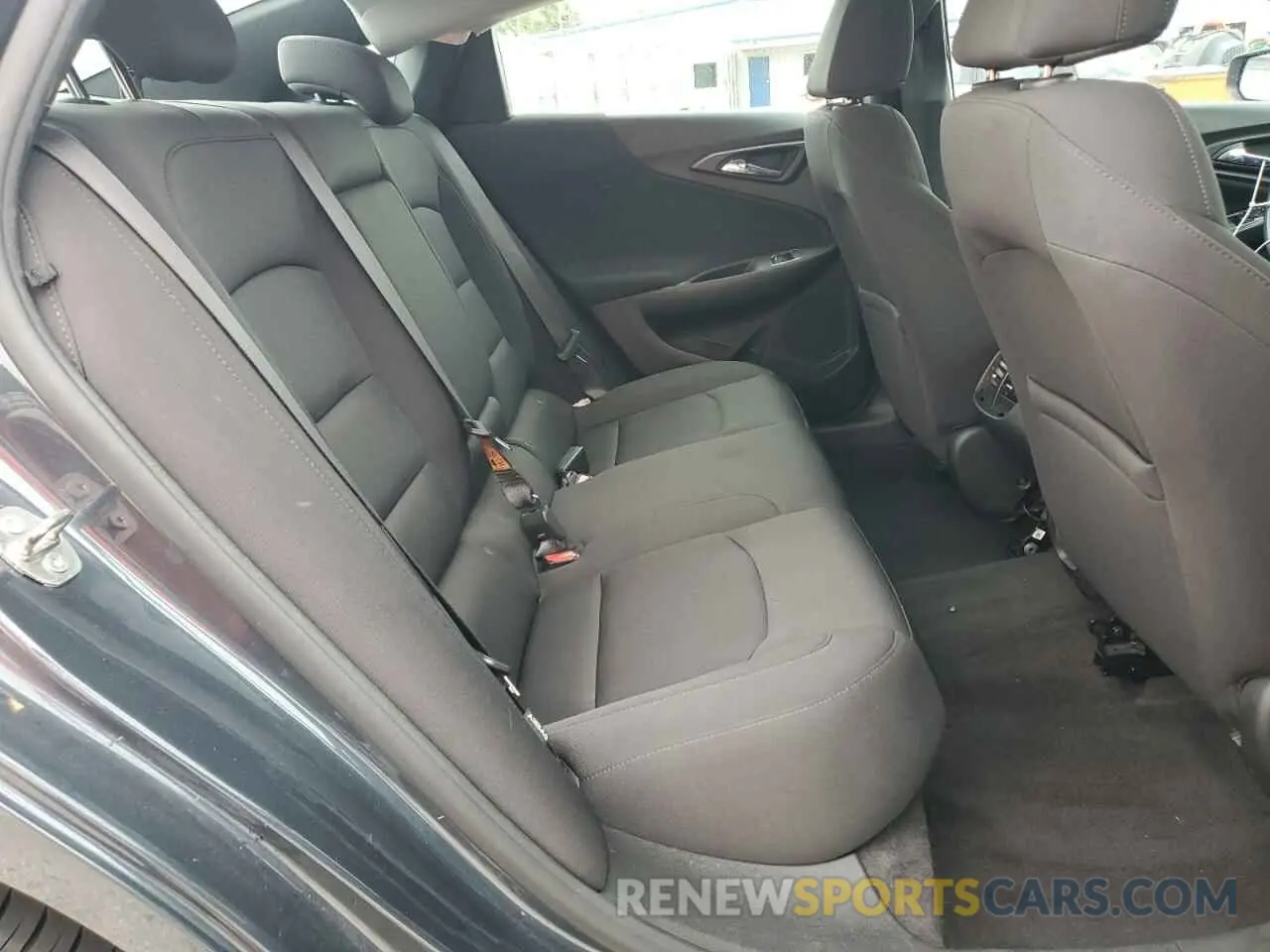 10 Photograph of a damaged car 1G1ZD5ST9MF025376 CHEVROLET MALIBU 2021