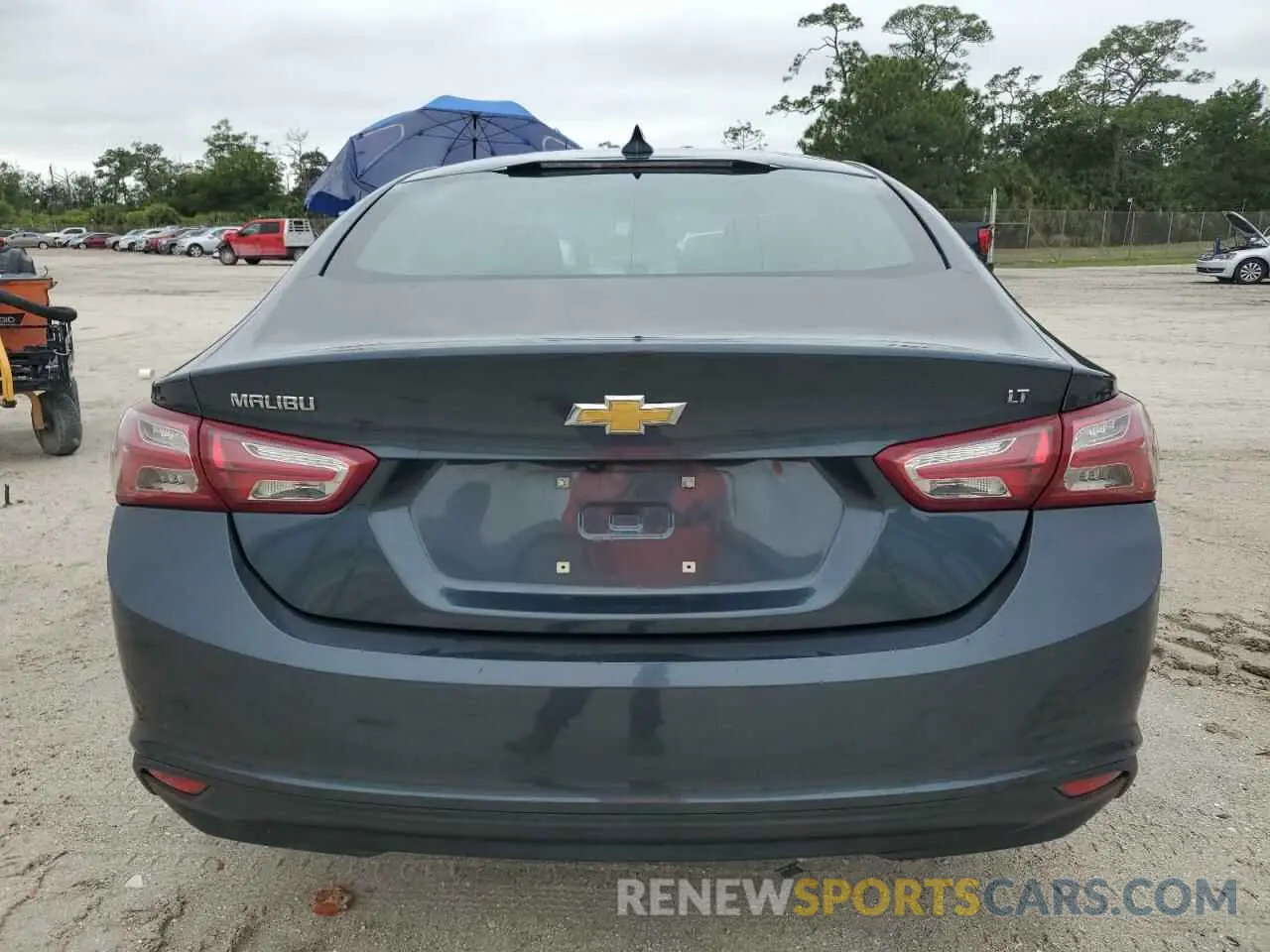 6 Photograph of a damaged car 1G1ZD5ST9MF025376 CHEVROLET MALIBU 2021