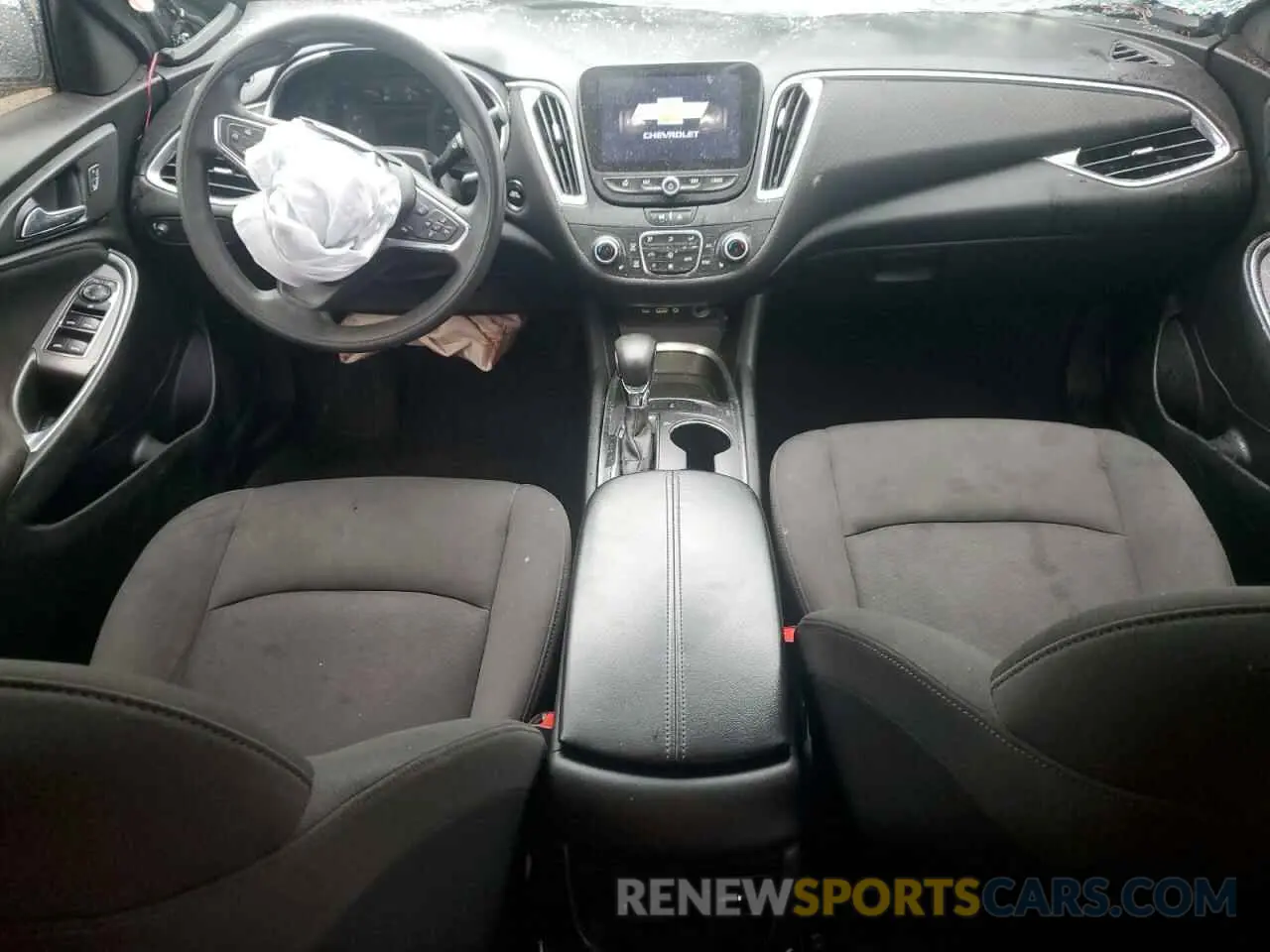 8 Фотография поврежденного автомобиля 1G1ZD5ST9MF051377 CHEVROLET MALIBU 2021