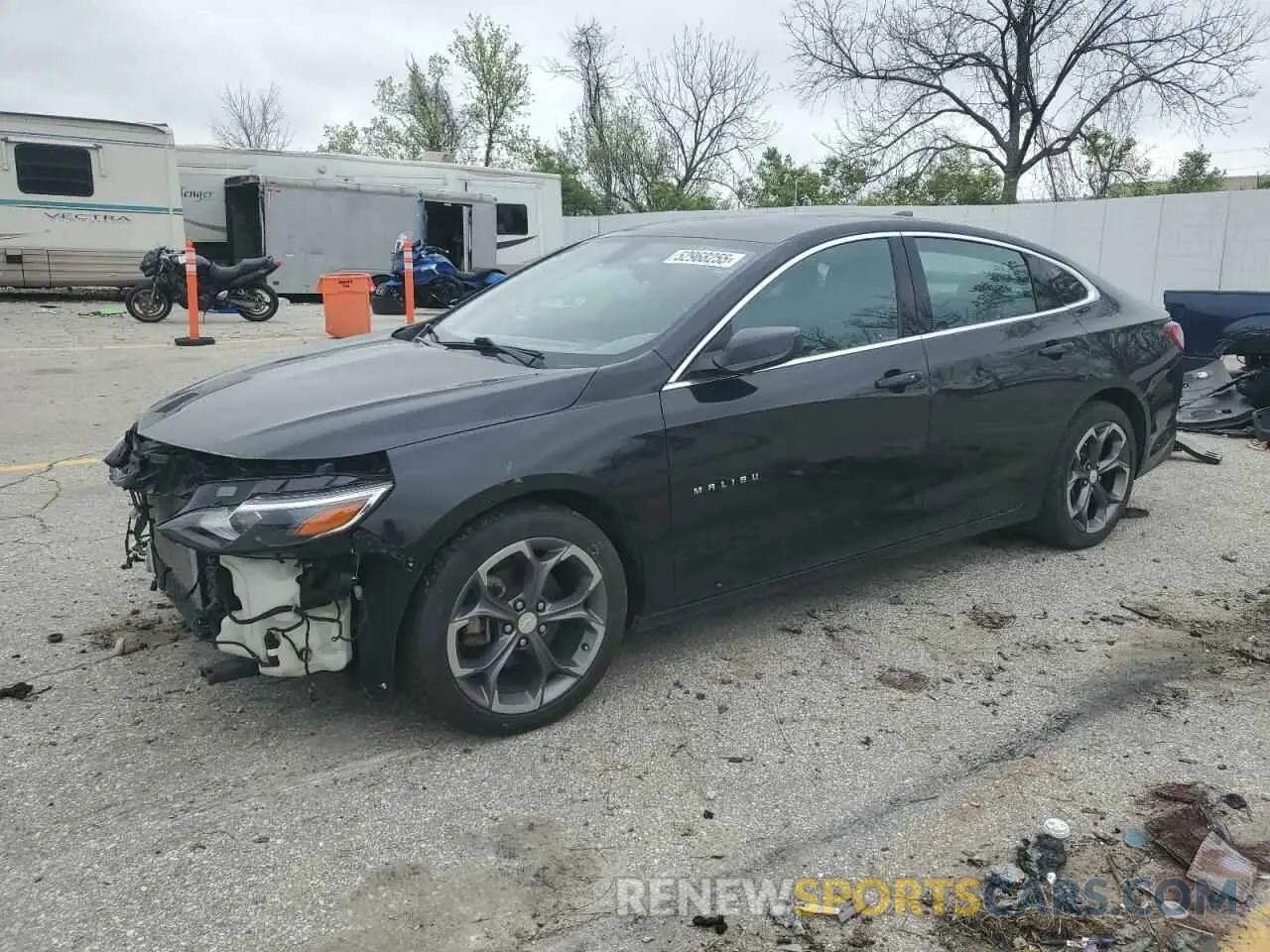 1 Фотография поврежденного автомобиля 1G1ZD5ST9MF073024 CHEVROLET MALIBU 2021
